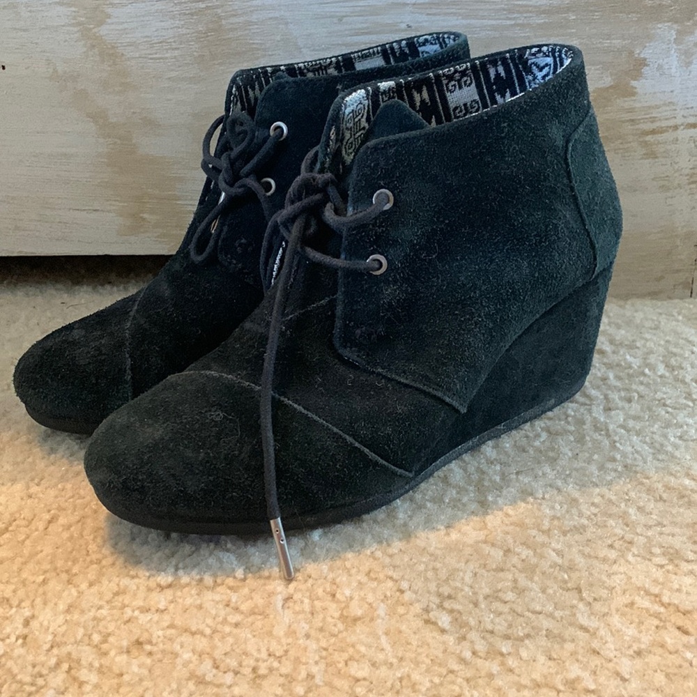 Toms wedges